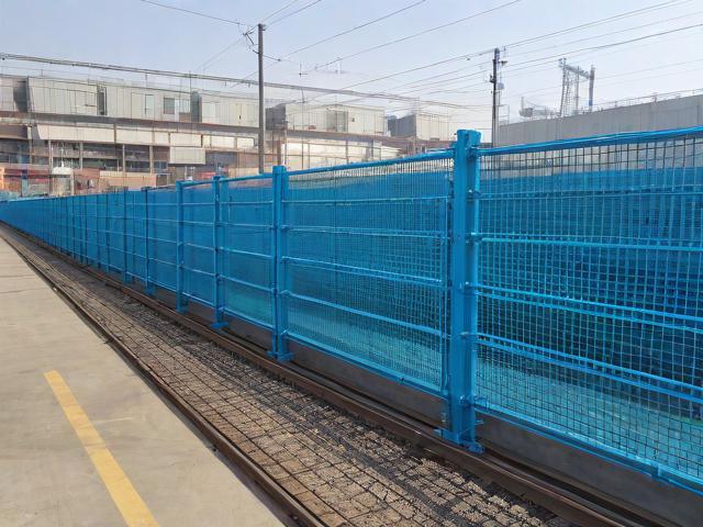 山东铁路防护栅栏工厂,山东铁路防护栅栏工厂在哪里